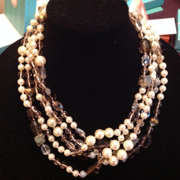 Stella & Dot | Vintage Glass & Pearl Astor NEW Statement Necklace - Picture 2 of 11